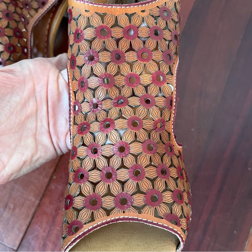 L’artiste by Spring Step Hibiskus Heeled Sandal EU 41 US 9.5 Tan Floral Leather - Picture 4 of 14